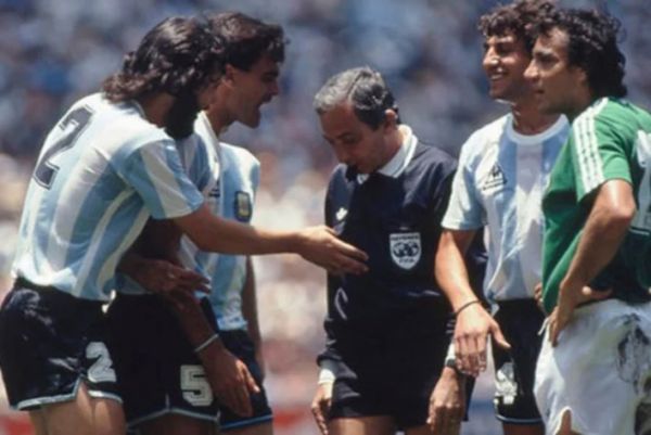Romualdo Arppi Filho apitou a final da Copa do Mundo de 1986