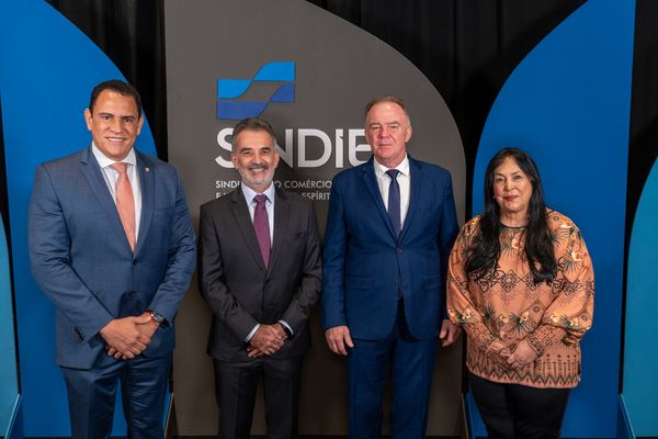 Josias da Vitória, Sidemar Acosta, Renato Casagrande e Rose de Freitas