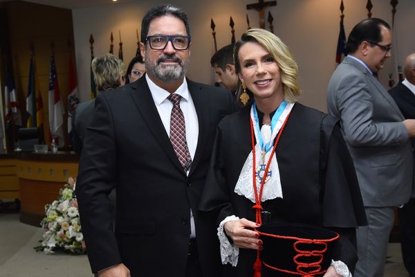 Dra. Marianne e o esposo, o médico Gustavo Picallo