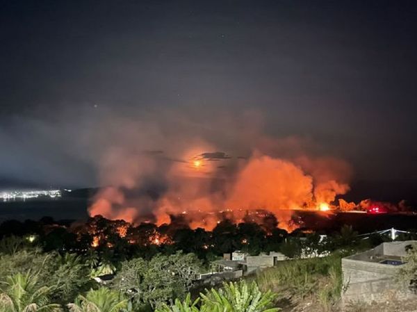 Incêndio atingiu cerca de 45 mil m² de vegetação em área de condomínio de luxo em Guarapari