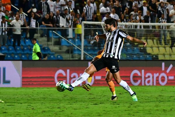 Jogo do Atlético Mineiro e Brasiliense por Fernando Madeira