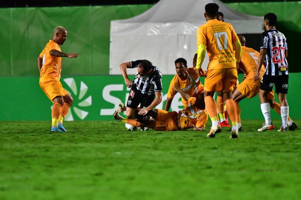 Jogo do Atlético Mineiro e Brasiliense por Fernando Madeira