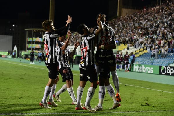 Jogo do Atlético Mineiro e Brasiliense por Fernando Madeira