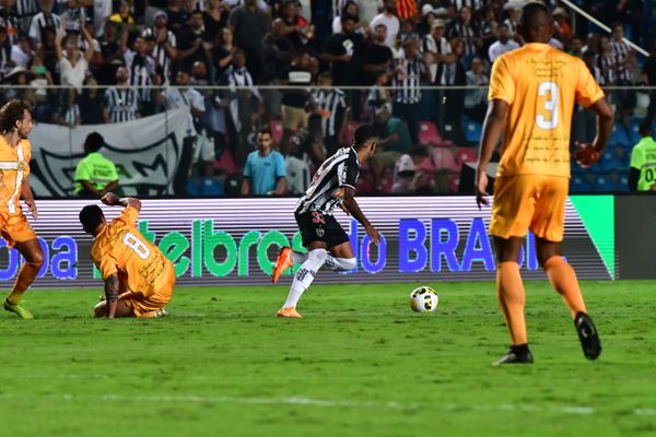 Jogo do Atlético Mineiro e Brasiliense por Fernando Madeira