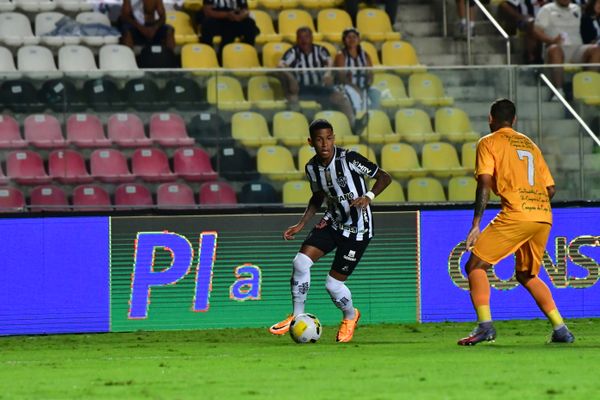 Jogo do Atlético Mineiro e Brasiliense por Fernando Madeira