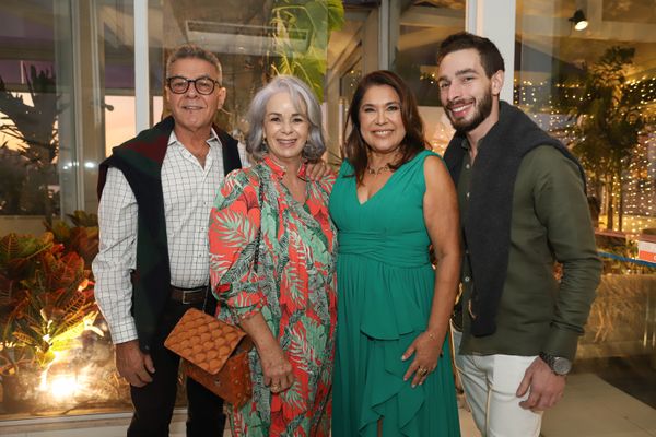 Waldir Amancio, Patricia Asseff, Rita Rocio Tristão e Daniel Asseff