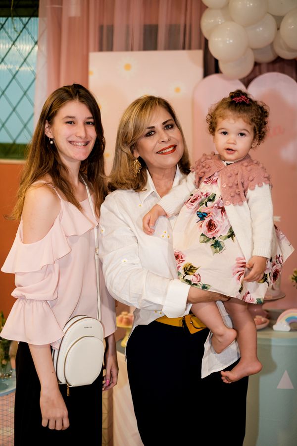 Luana, Sonia Abelha e Antonella