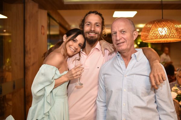 Thabata,  Igor e Zorza Costa