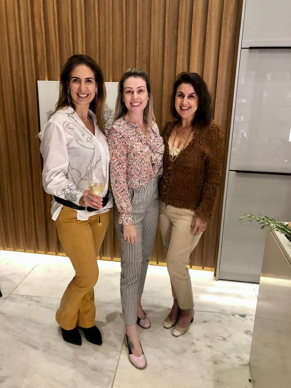 Emília Lopes, Gabi Iamonde e Renata Rasseli