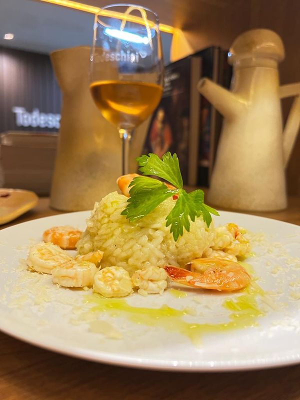 Risoto de camarão e limão siciliano preparado pelo arquiteto Rômulo Pegoretti