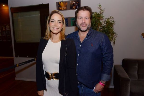 Karine Jácome e Vinicius Frinhani