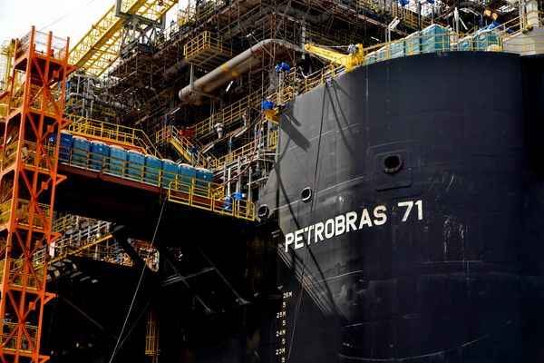 Visita de A Gazeta à P 71, navio plataforma da Petrobrás que está em construção no Estaleiro Jurong, em Aracruz, ES por Fernando Madeira