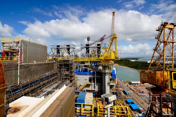 Visita de A Gazeta à P 71, navio plataforma da Petrobrás que está em construção no Estaleiro Jurong, em Aracruz, ES por Fernando Madeira