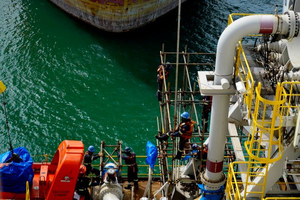 Visita de A Gazeta à P 71, navio plataforma da Petrobrás que está em construção no Estaleiro Jurong, em Aracruz, ES por Fernando Madeira
