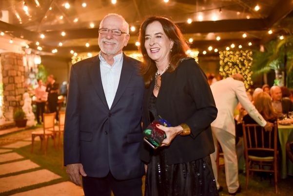 Marcos Viana e Beatriz Oliveira Santos