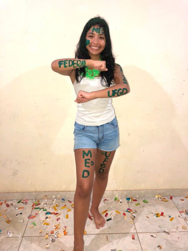 A estudante Fernanda Júlia de Barros, de 21 anos por Arquivo pessoal 