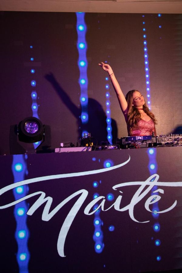 Aniversário de 15 anos de Maitê Abaurre