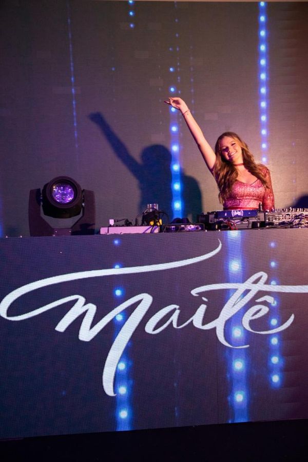 Aniversário de 15 anos de Maitê Abaurre