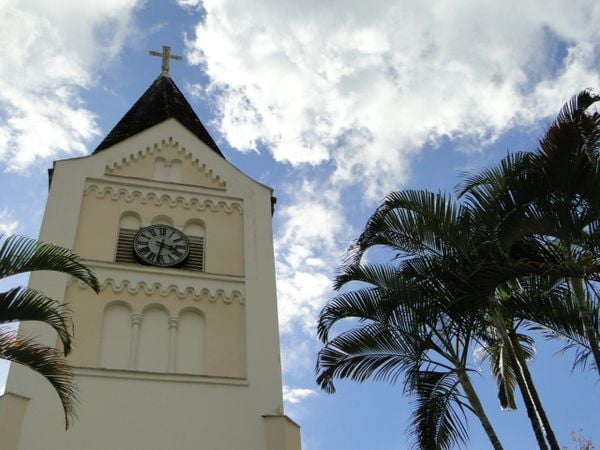 Primeira igreja evangélica a ter torre no Brasil 