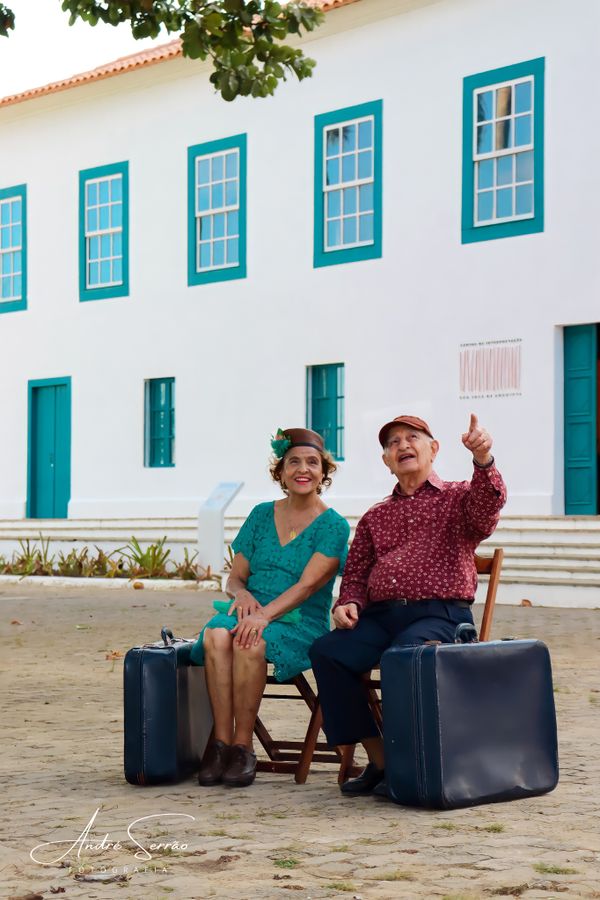 Casal comemora 68 anos de união e ganha ensaio no santuário  por Andre Serrão 