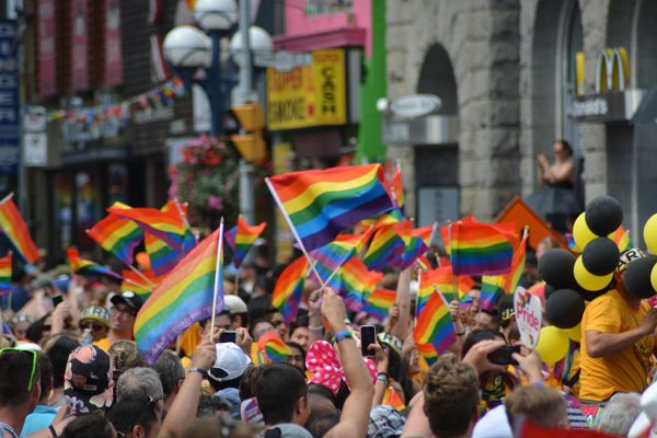 Orgulho LGBT+ é comemorado internacionalmente em junho