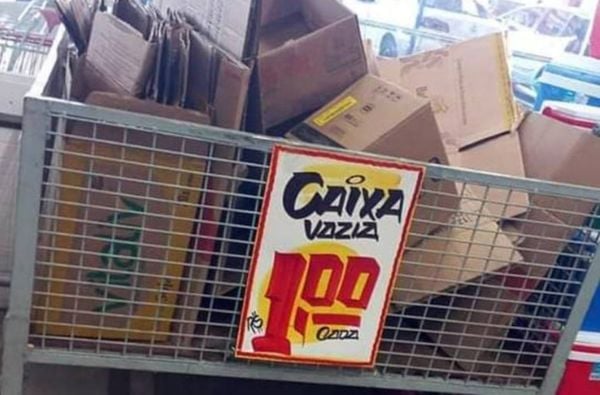 Supermercado cobra por caixa de papelão