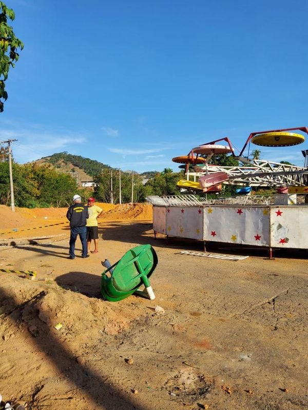 Engenheiros do Crea-ES realizaram perícia no brinquedo nessa terça-feira (7), em Alegre por Divulgação \ Crea-ES
