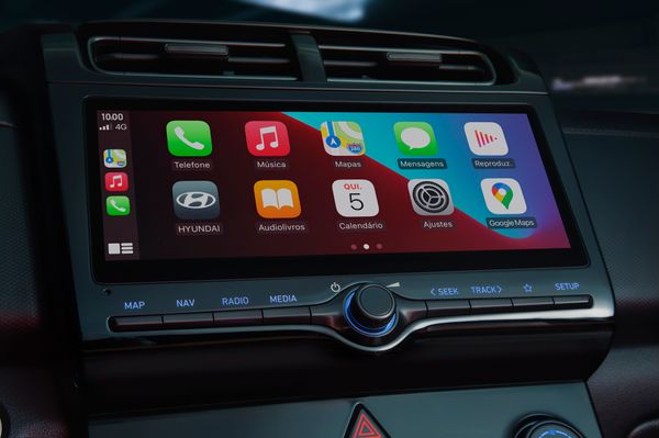 Hyundai Creta N Line é equipado com uma central multimídia de 10,25 polegadas por Hyundai/Divulgação
