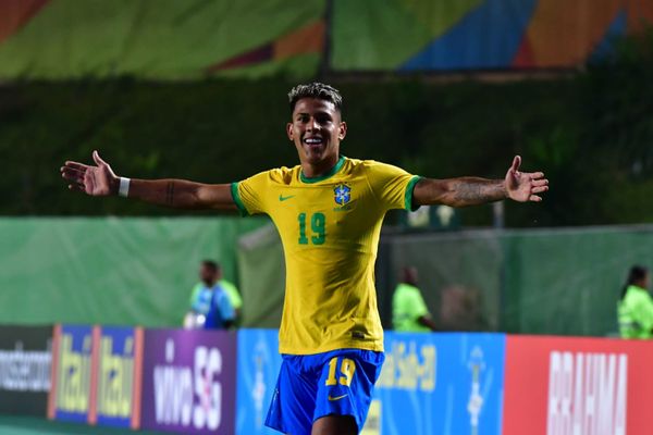 Seleção Brasileira-Sub-20 goleia o Paraguai no Kleber Andrade