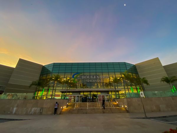 De segunda até sexta-feira, até as 14h, a vaga não é cobrada no Boulevard Shopping