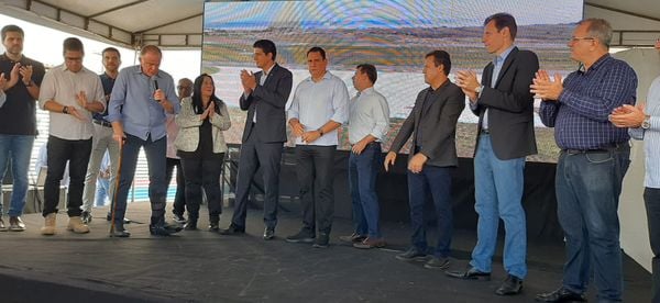 Aeroporto de Linhares: imagens mostram área em obra. Inauguração da nova pista contou com participação do governador Renato Casagrande e do ministro da Infraestrutura Marcelo Sampaio