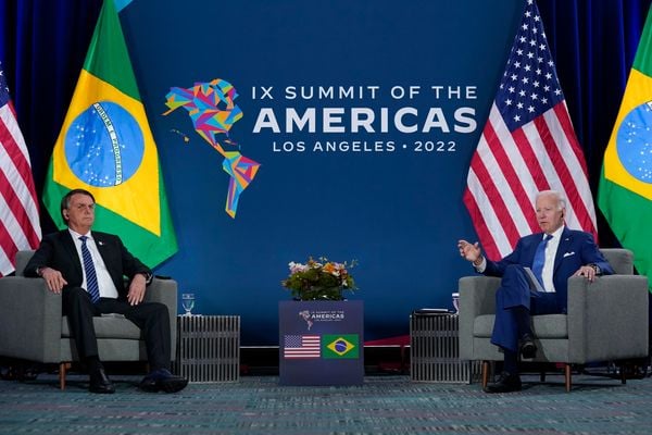 Bolsonaro e Biden se reuniram na Cúpula das Américas, nesta quinta-feira (9 de maio), em Los Angeles