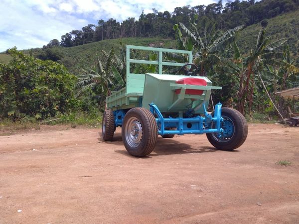 "Minicaminhão" foi montado em substituição à "tobata" que o agricultor Cézar Kuster não tinha dinheiro para comprar por Acervo pessoal