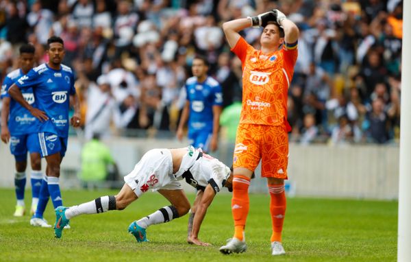 Vasco vence Cruzeiro por 1 a 0 no Maracanã e se consolida no G4 da Série B do Brasileiro