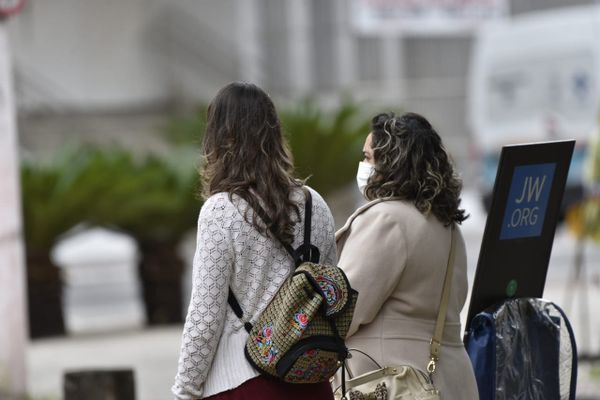 Tempo fechado nesta segunda-feira (13) em Vitória devido a uma frente fria por Ricardo Medeiros 