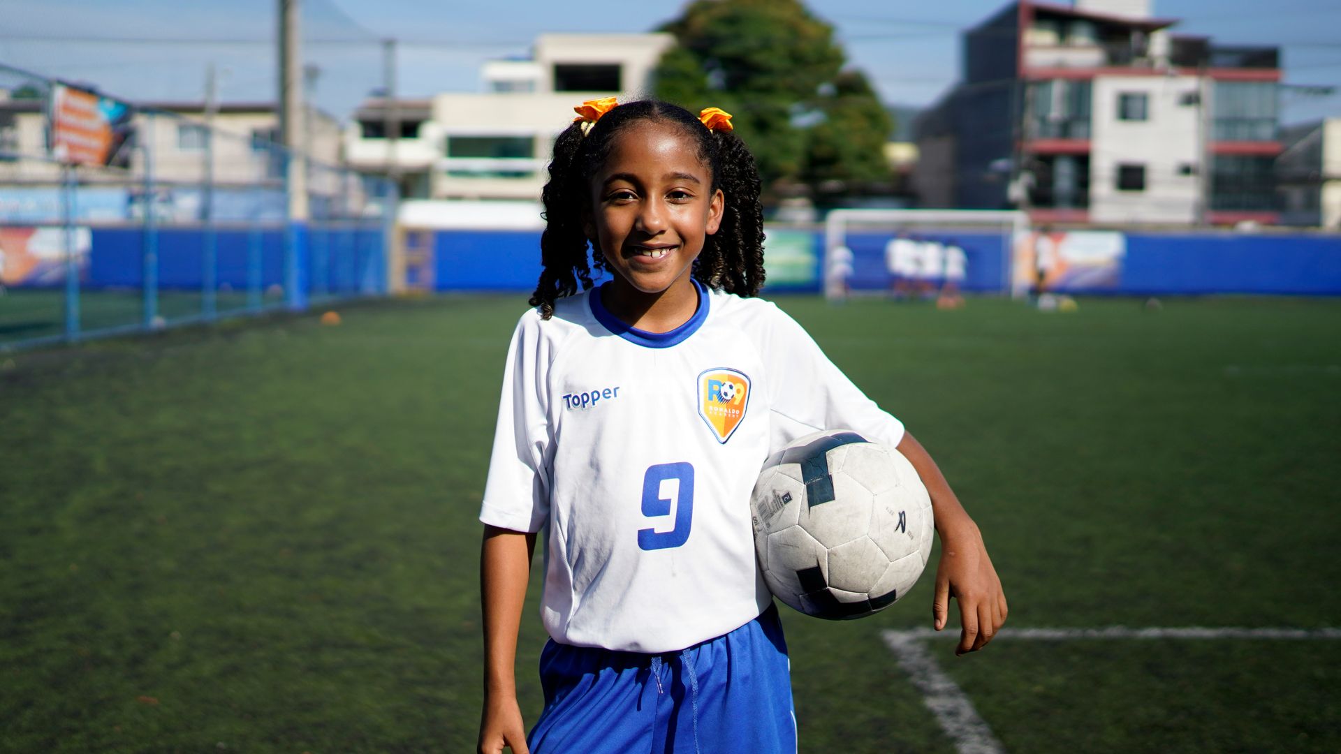 Laura Matias, 8 anos, atleta de futebol