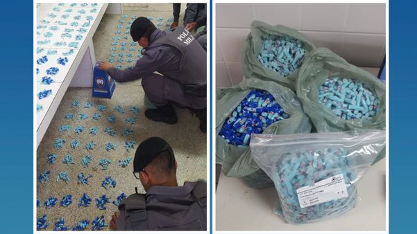 Policiais fazem a contagem dos mais de 3 mil pinos de cocaína apreendidos