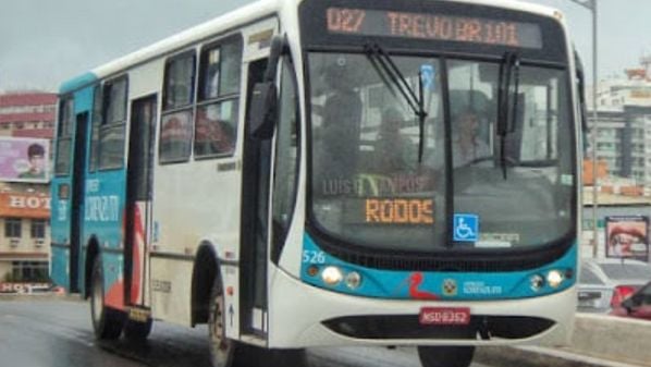 O acréscimo foi de 20 centavos ao valor que era praticado no município, sendo que a tarifa anterior era de R$ 4,90