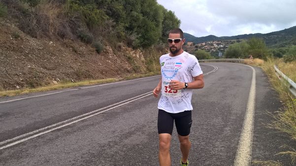 Carlos Gusmão disputou prova de 100 km que é válida pelo Campeonato Argentino de Ultramaratona