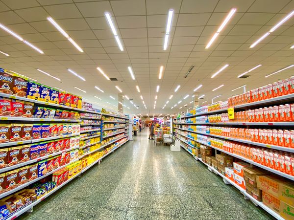 Entre os segmentos pesquisados no Recall de Marcas 2022 está o de Supermercado.