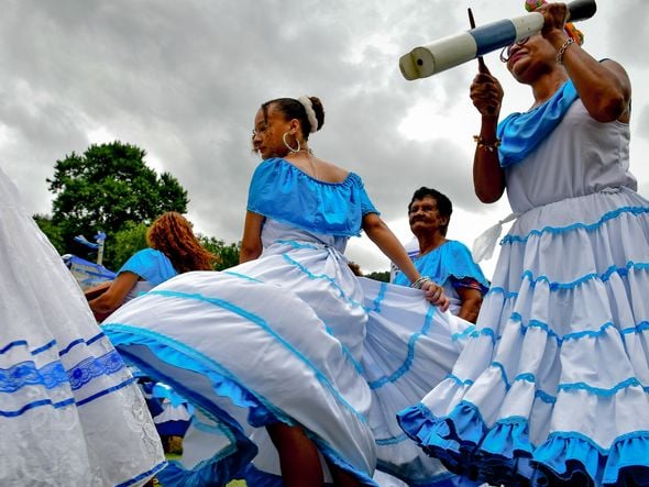 Carnaval de Congo de Máscaras, Bairro Roda D'agua, em Cariacica por Fernando Madeira