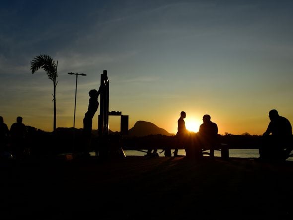 Entardecer na Orla de Porto de Santana,Cariacica por Fernando Madeira