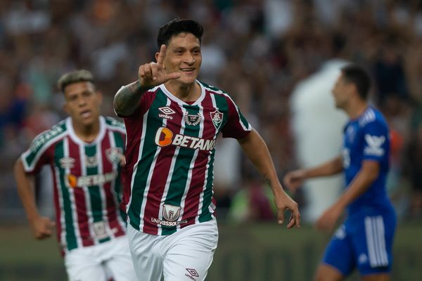 Cano marcou o gol que garantiu a vitória do Fluminense