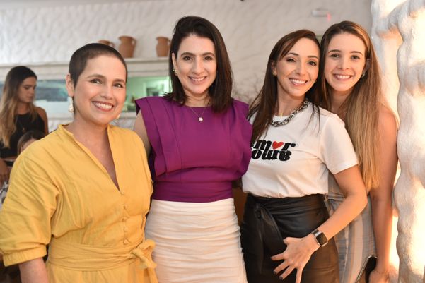 Claudia Torres,  Ximene Villar, Renata Bezerril e Monica Demoner