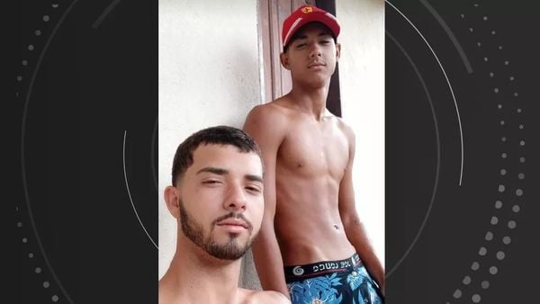 Da esquerda para a direita, os irmãos Diovani Moura Moraes, de 23 anos, e Kauã Moura Mores, de 17 anos.