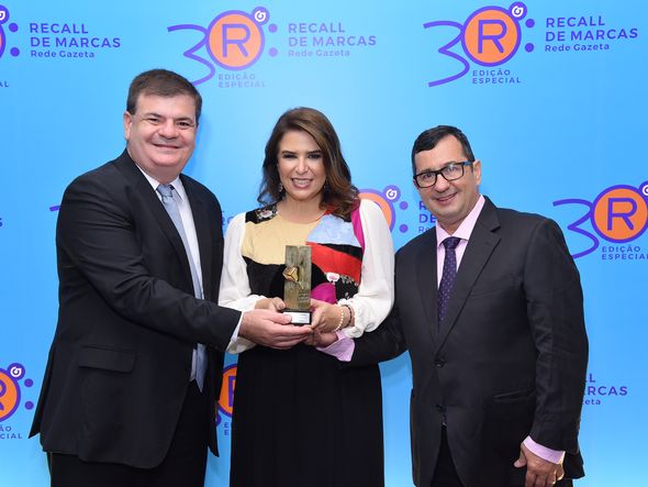 Dr. Gustavo Teixeira, Karla Pimenta e Luiz Sobral, da Unimed por Arthur Louzada