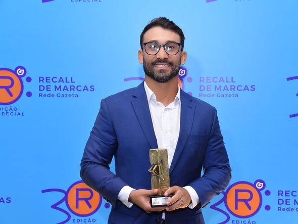 Fabrício Motta Coutinho,  do Extrabom por Arthur Louzada