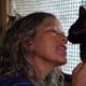 Imagem - A história de amor de mulher que resgata e cuida de 130 gatos no ES