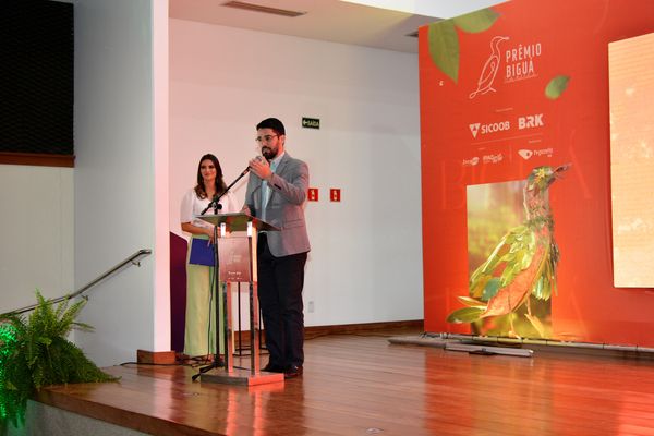 Lançamento Prêmio Biguá por Walace Hull