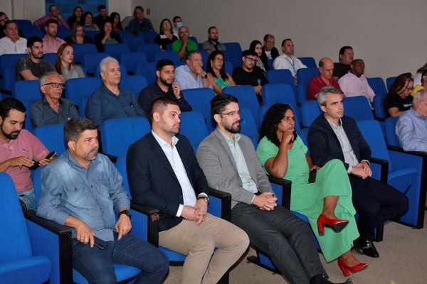 Lançamento Prêmio Biguá por Walace Hull